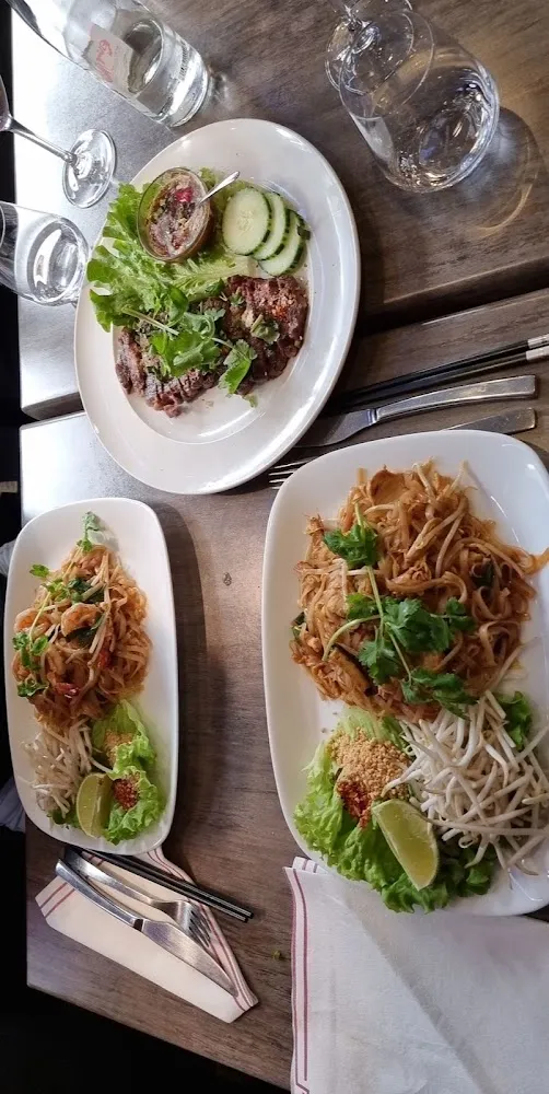 Pad Thaï Et Tigre Qui Pleure